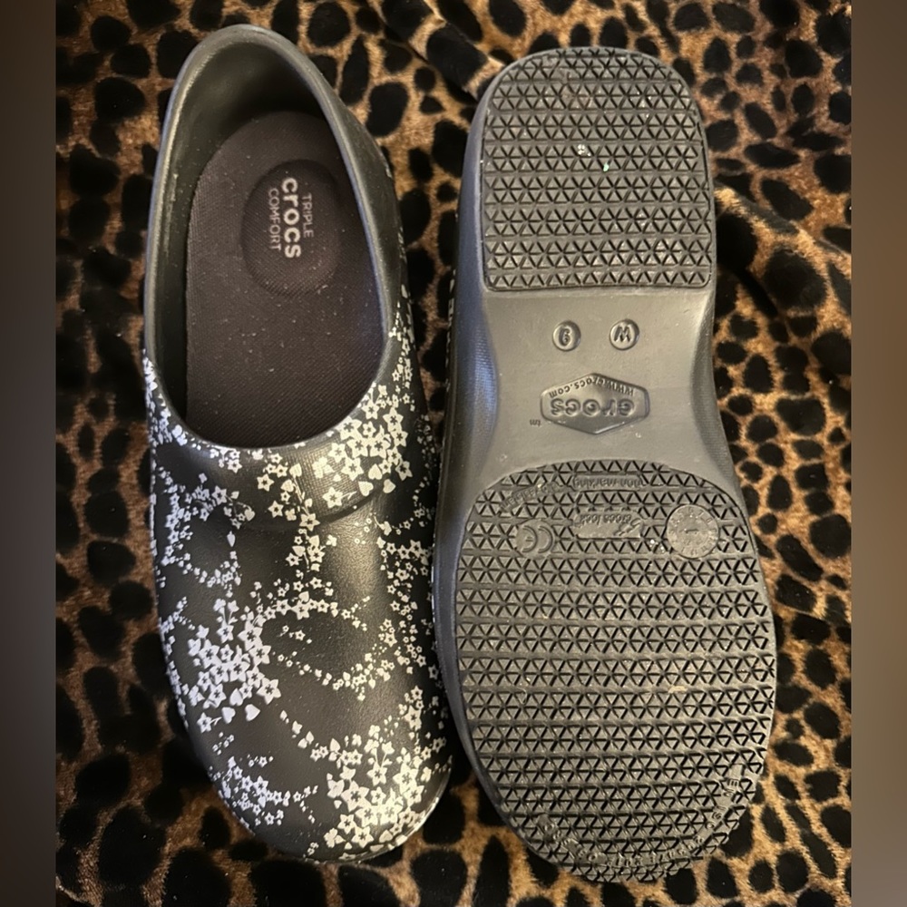 Crocs Triple Comforts Sz 9W